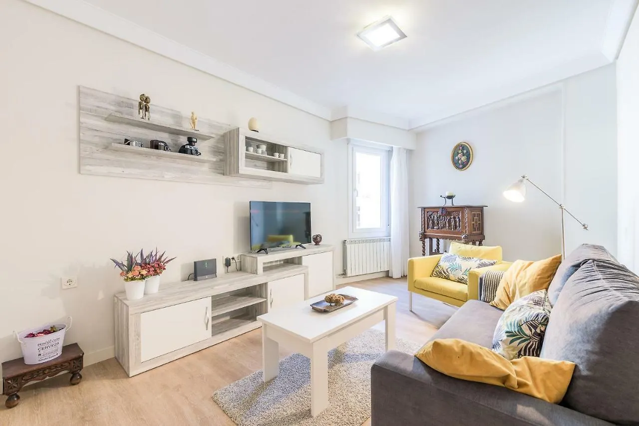 Appartement Zurriola - Beachside Comfort San Sebastian Spanje
